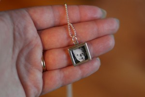 grant side on hand grant side on hand