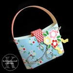 Tutorial:  Improve the photos of your papercraft projects today!!